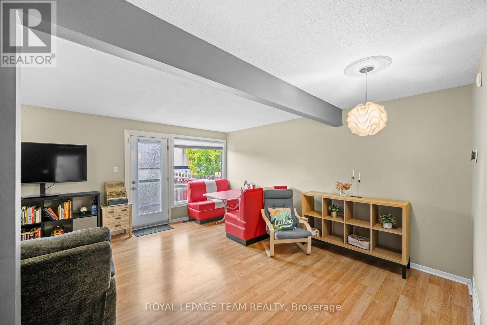 128 MCCLINTOCK WAY - 9