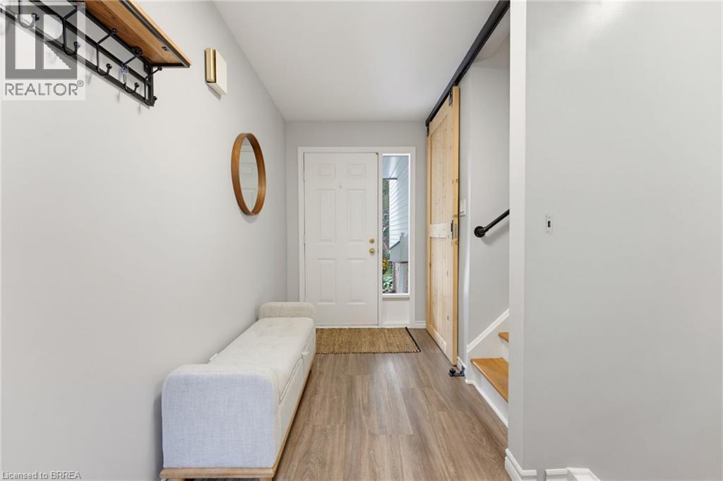 35 SCOTT Road - Image 4