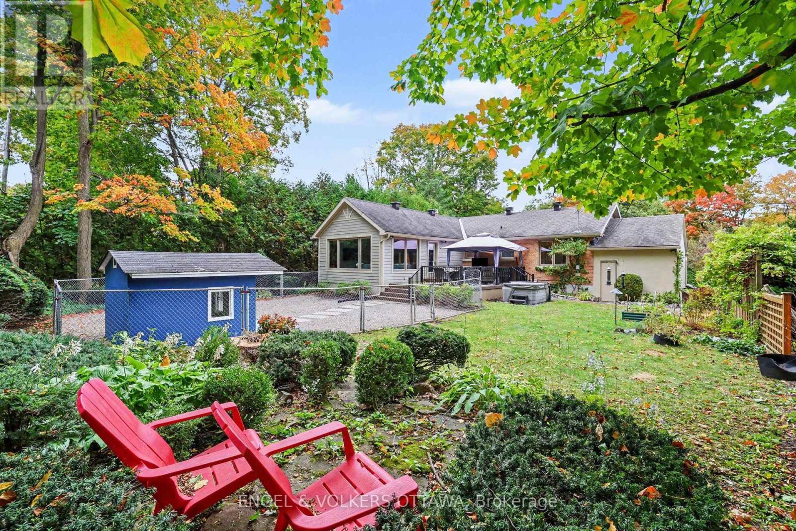 464 THESSALY CIRCLE - 34