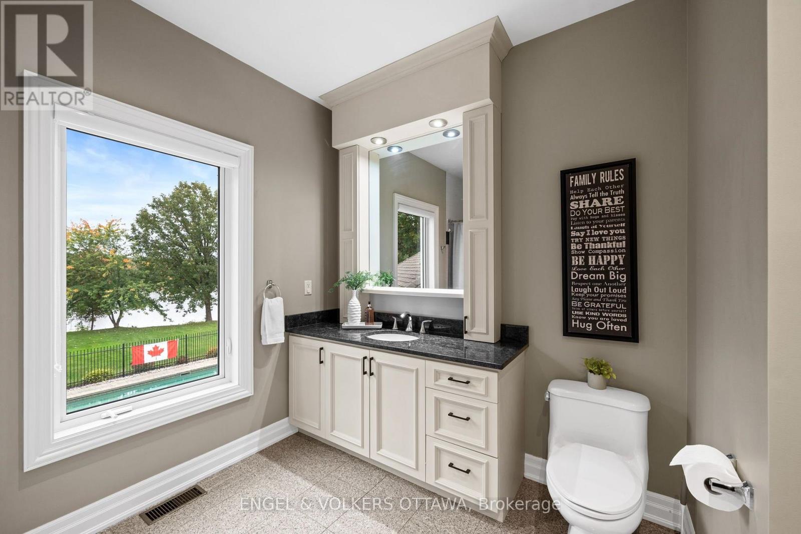 5833A RIDEAU VALLEY DRIVE N - 31