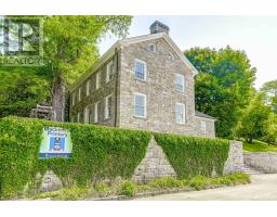 8 Clarence Street, Niagara On The Lake, ON L0S1L0 Photo 45