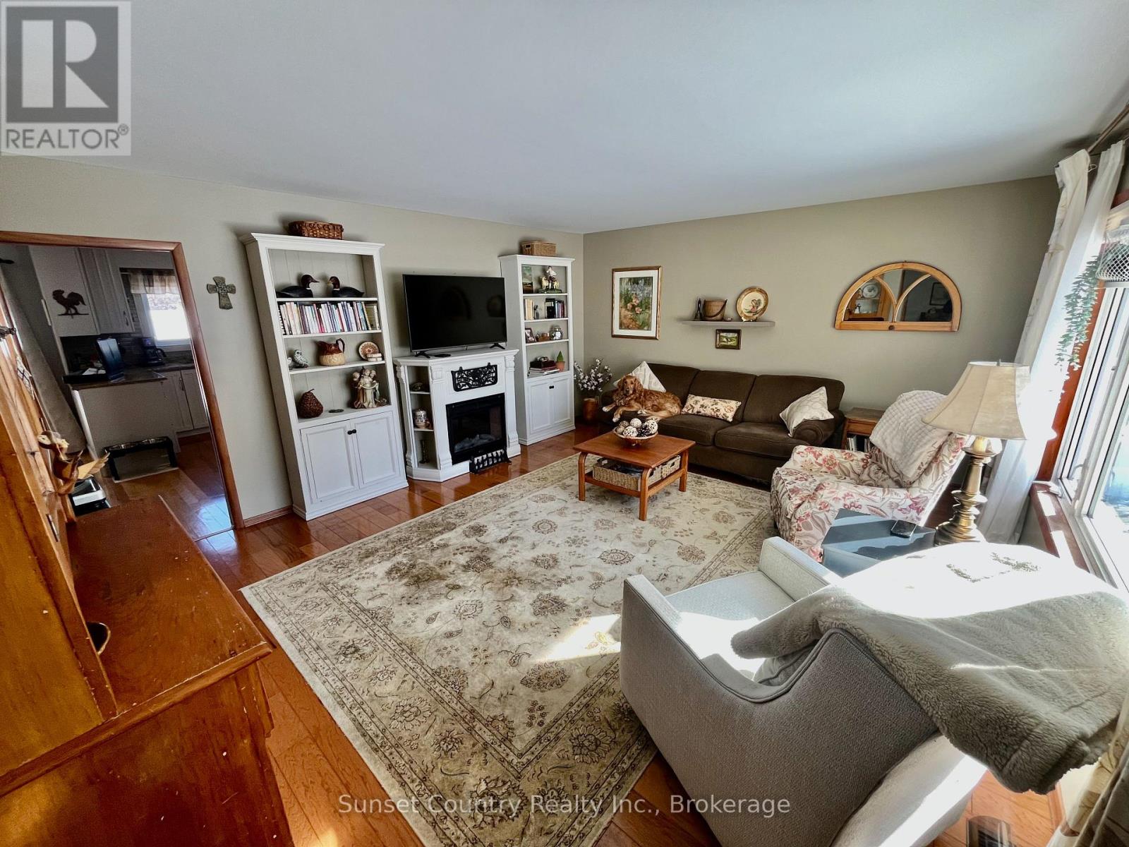 107 MORISON AVENUE - 3