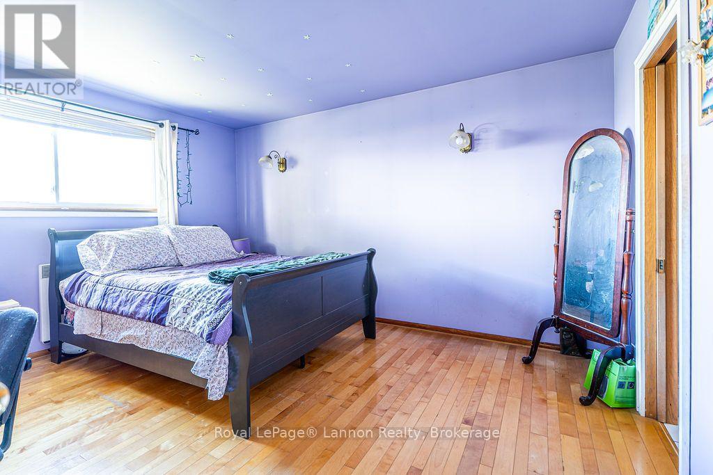 210 POWLEY STREET - Image 13