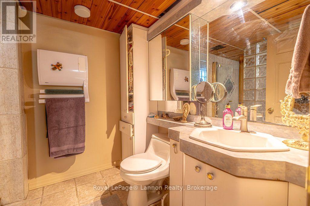 210 POWLEY STREET - Image 19