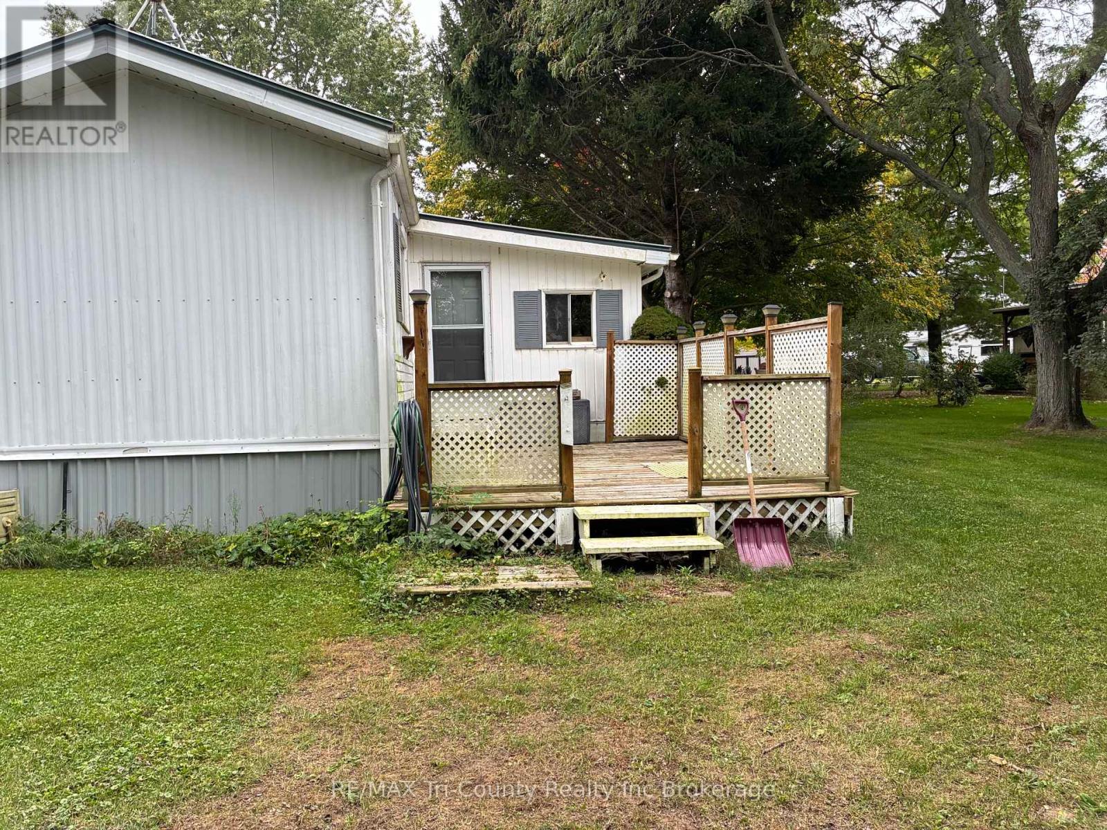 #22 4899 PLANK ROAD - 12