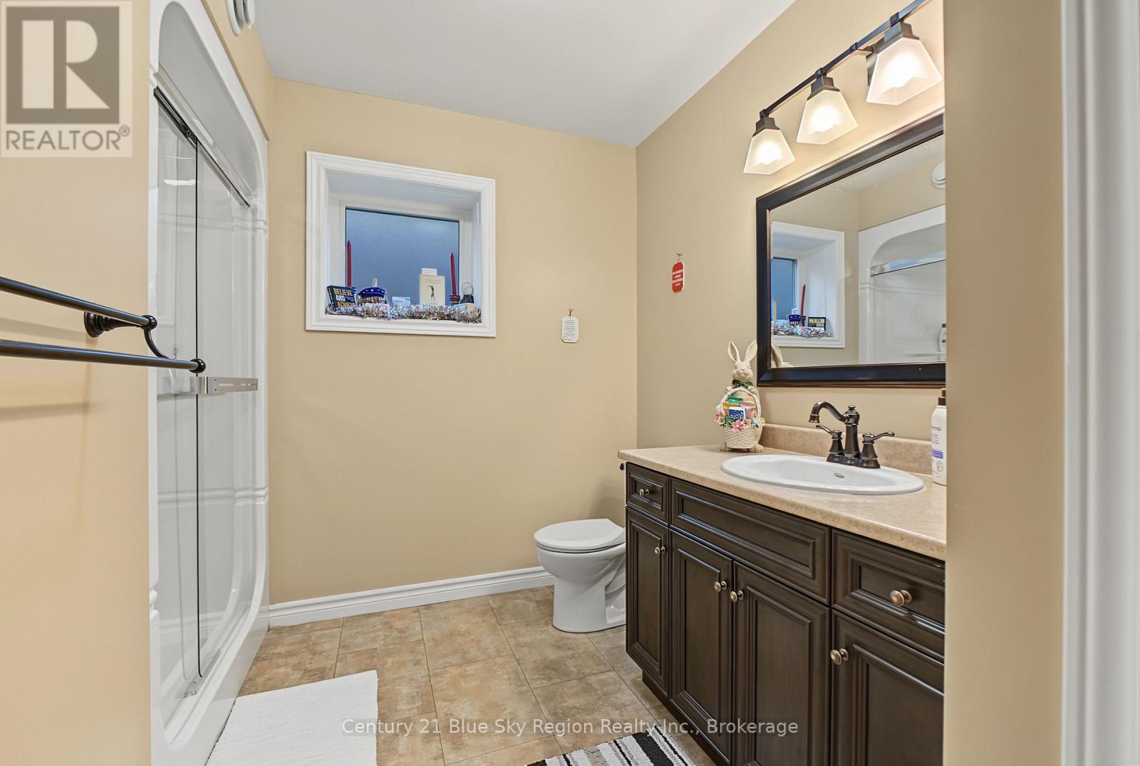 70 DELLANDREA DRIVE - Image 24