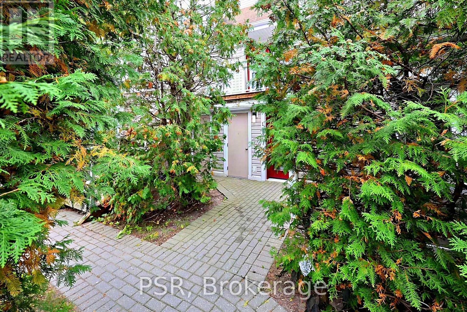 #183 49 TROTT BOULEVARD - Image 23