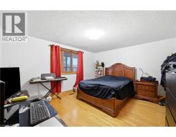 277 Harvie Avenue, York, ON M6E4L1 Photo 13