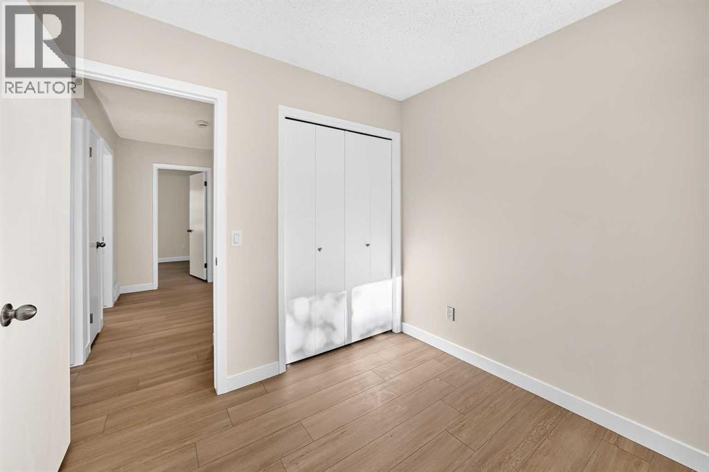 18 Dalhousie Crescent NW - photo 29