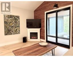 Laundry room - 131 Chamonix Crescent, Blue Mountains, ON L9Y0S7 Photo 12