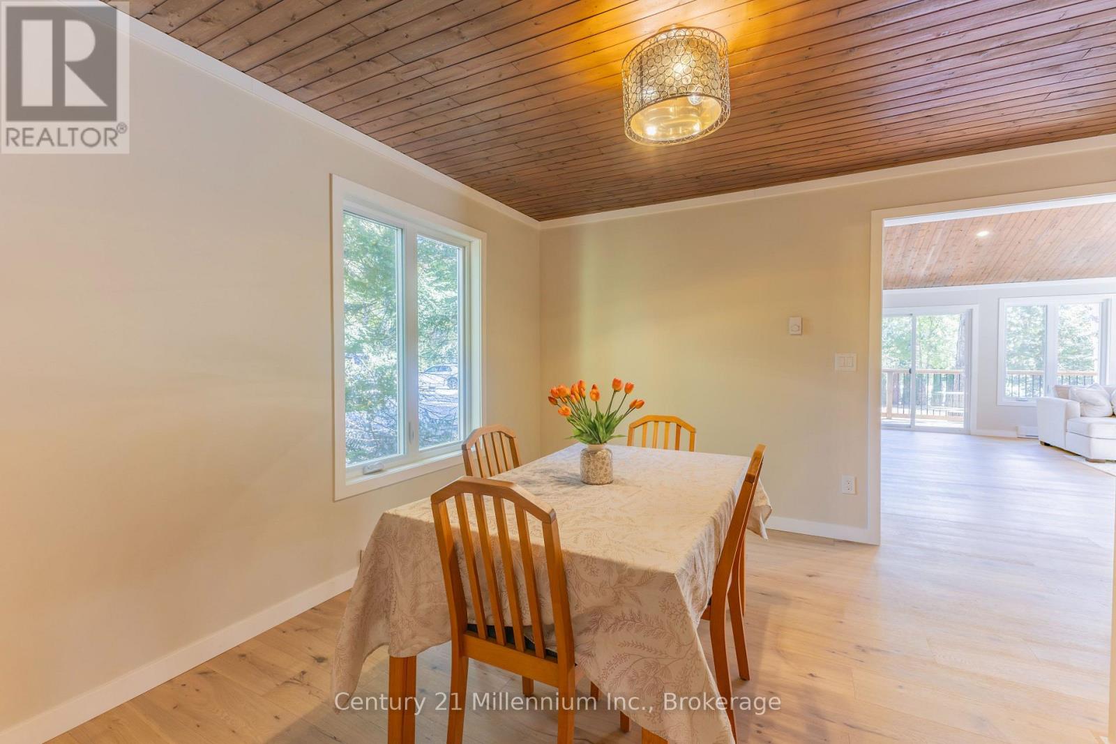 40 ROLLING HILLS DRIVE - Image 29