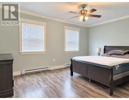 229 Marine Drive thumbnail 35