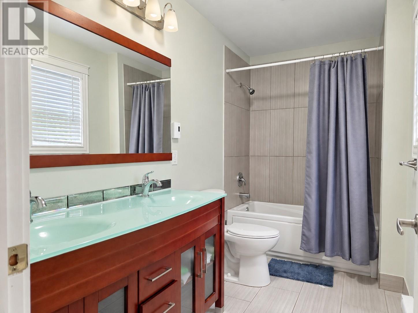 229 Marine Drive - 38