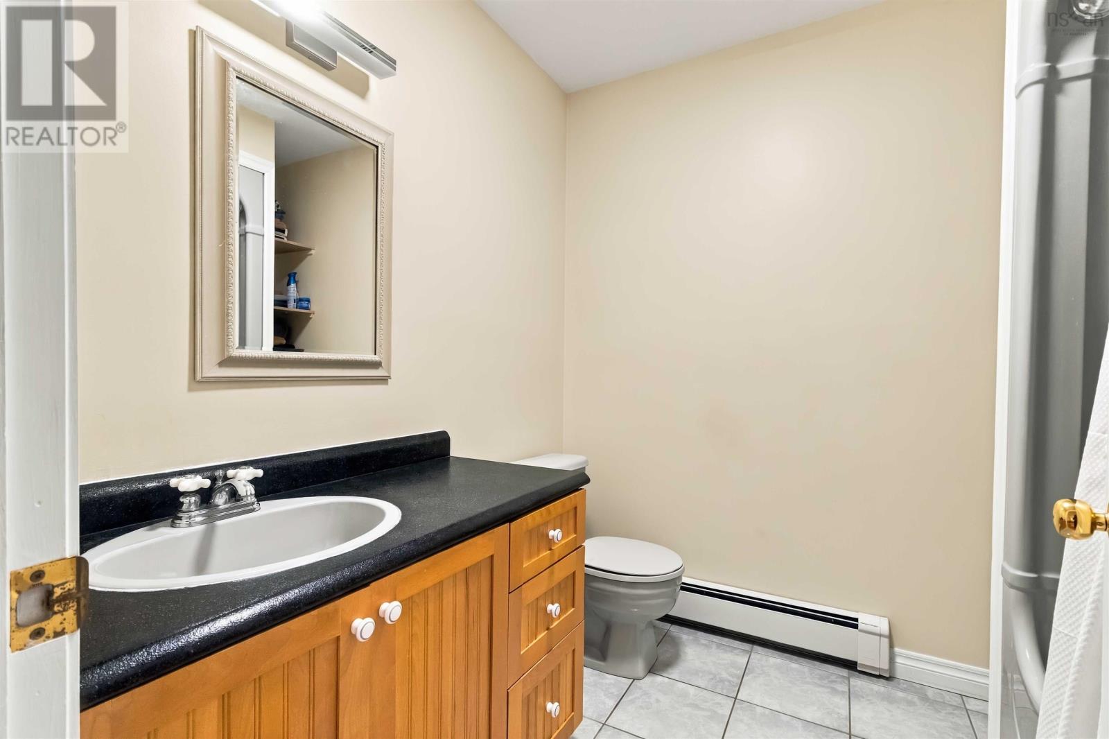 85 Haliburton Crescent - Image 24