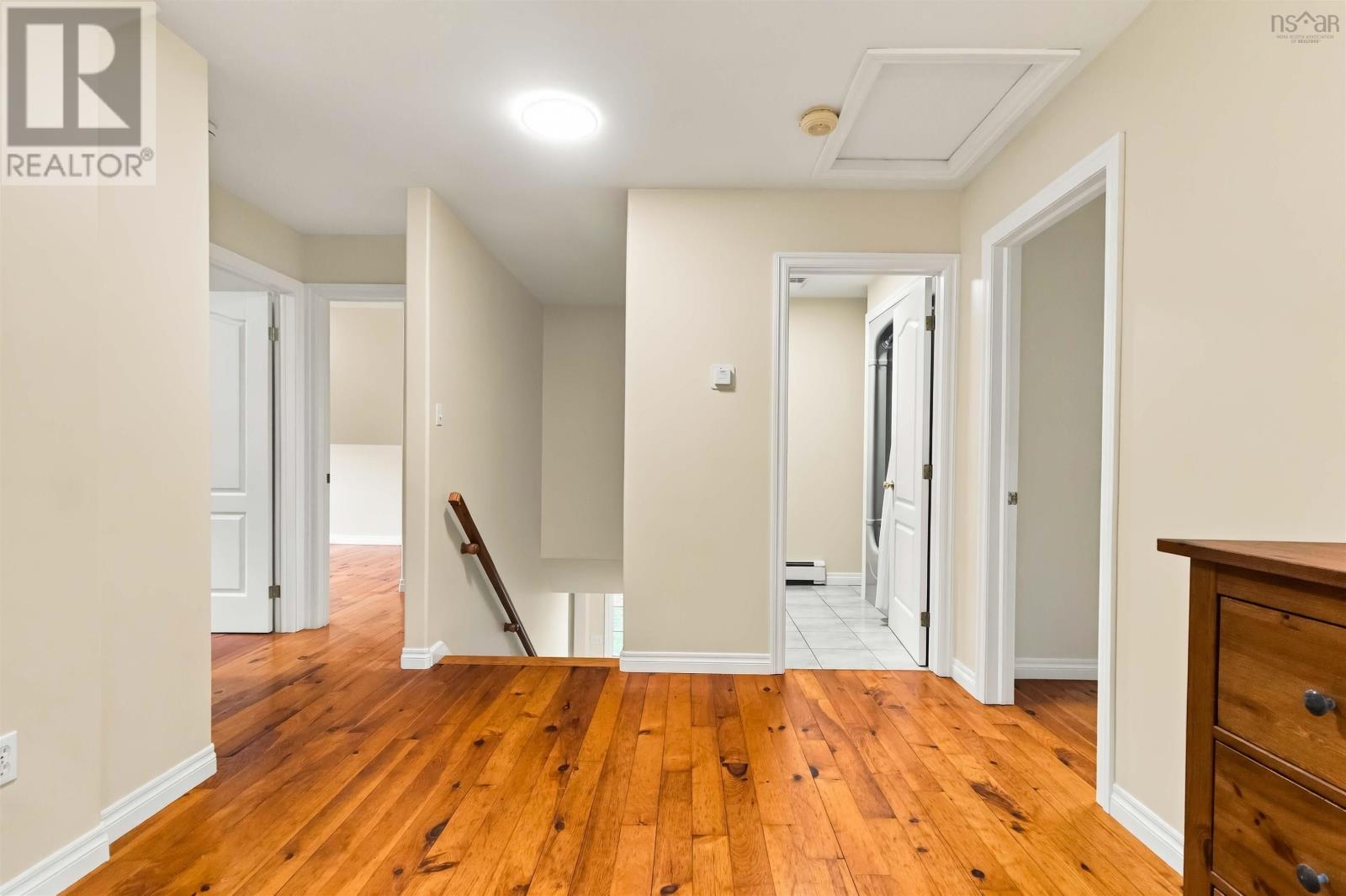 85 Haliburton Crescent - Image 22