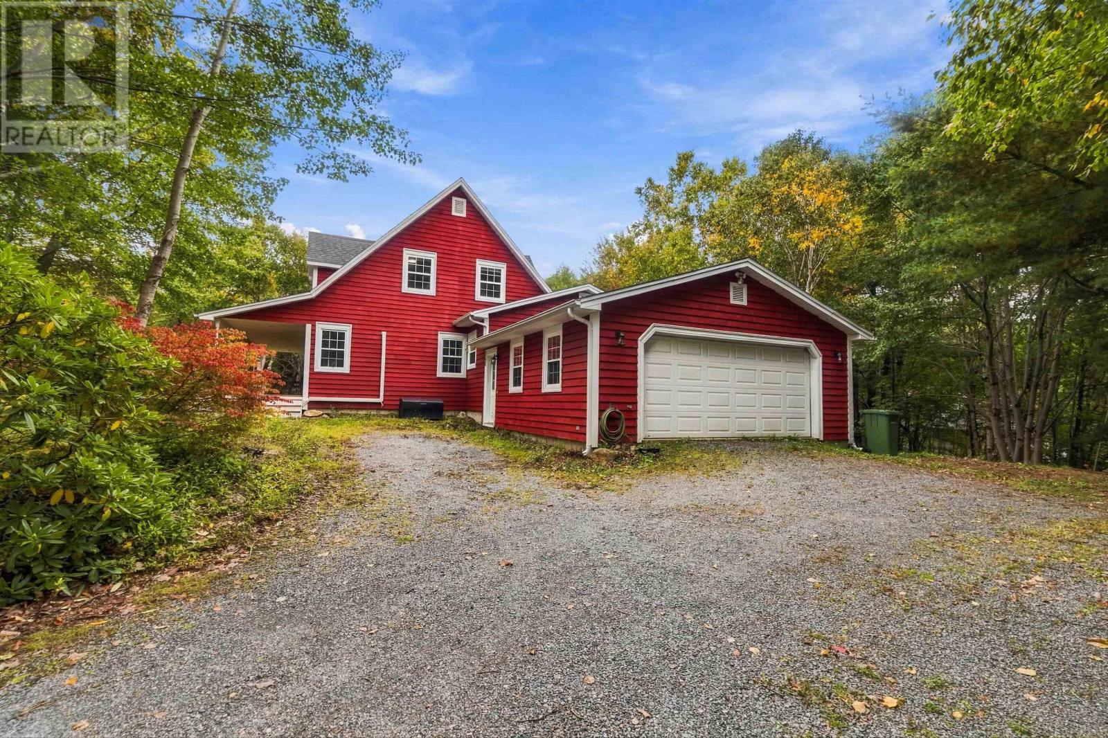 85 Haliburton Crescent - Image 3