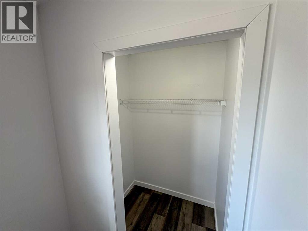 7201 106 Street - 16