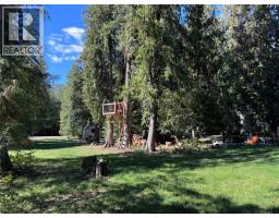 1962 Tambellini Road, Christina Lake, BC V0H1E2 Photo 8