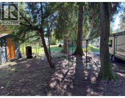 1962 Tambellini Road, Christina Lake, BC V0H1E2 Photo 13