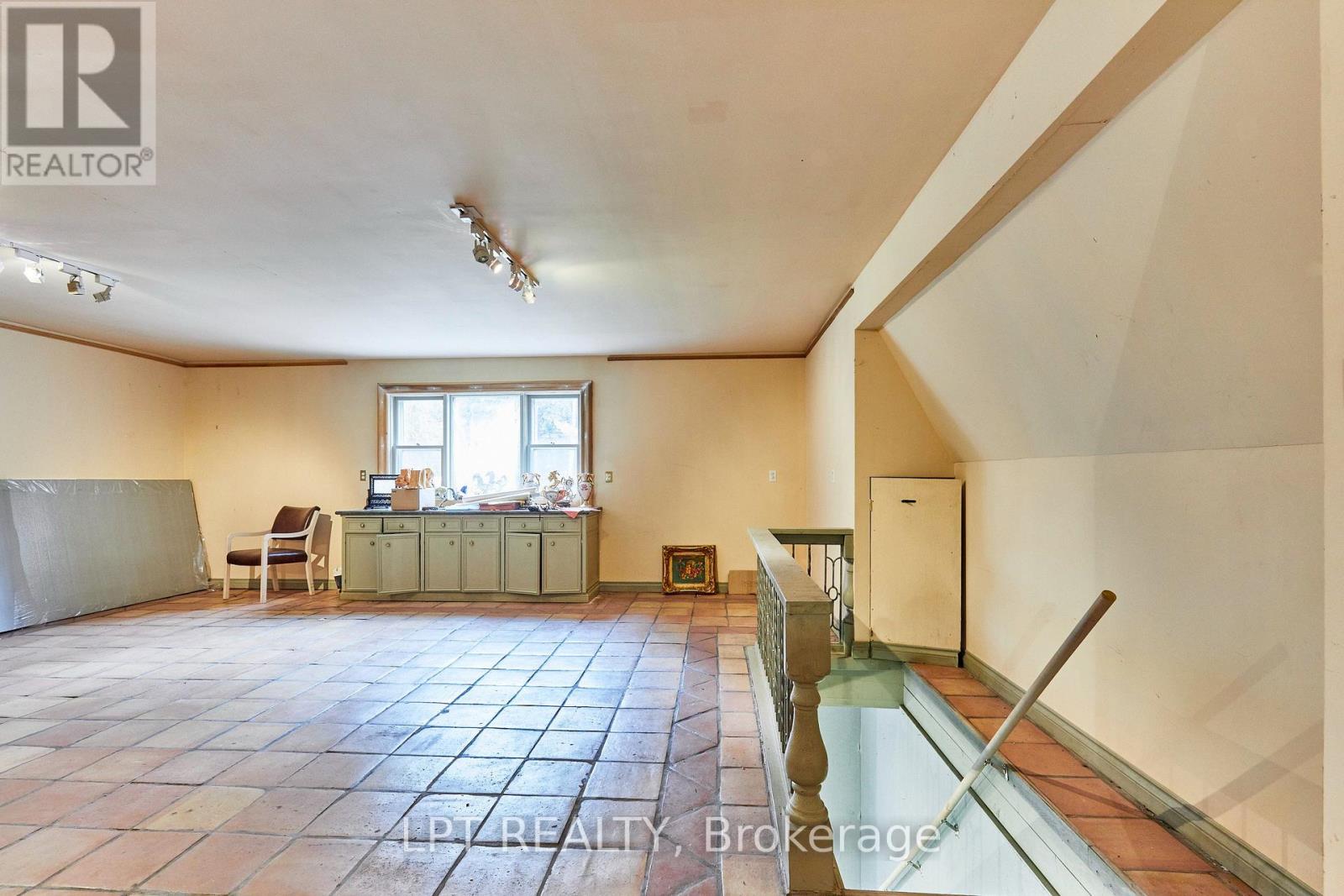 298 WEES ROAD - Image 42