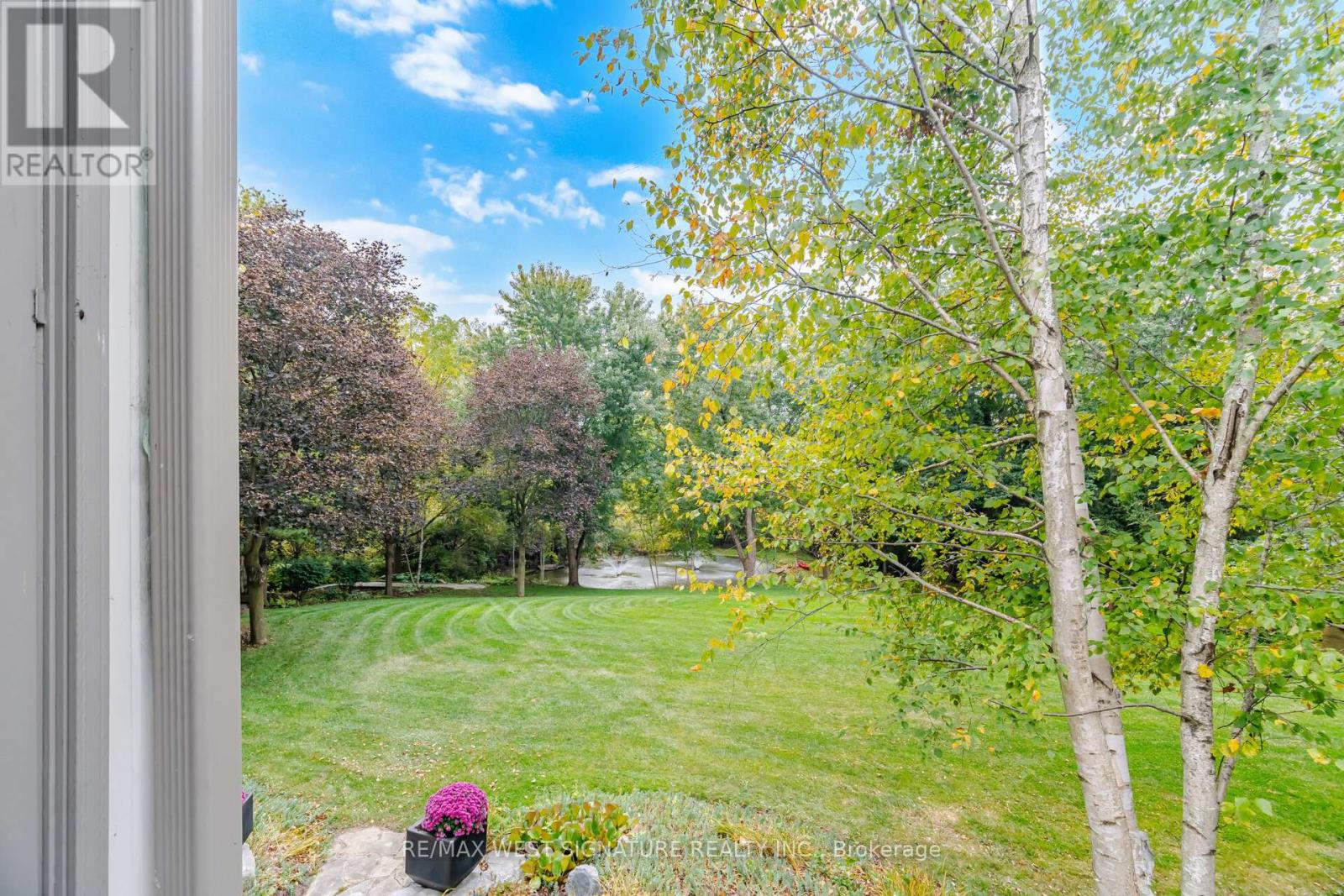 42 Hedgerow Court, Vaughan, ON photo 19