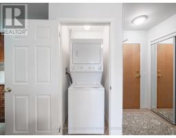 215 - 1 Maison Parc Court, Vaughan, ON L4J9K1 Photo 14