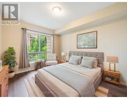 Bedroom 2 - 215 - 1 Maison Parc Court, Vaughan, ON L4J9K1 Photo 6