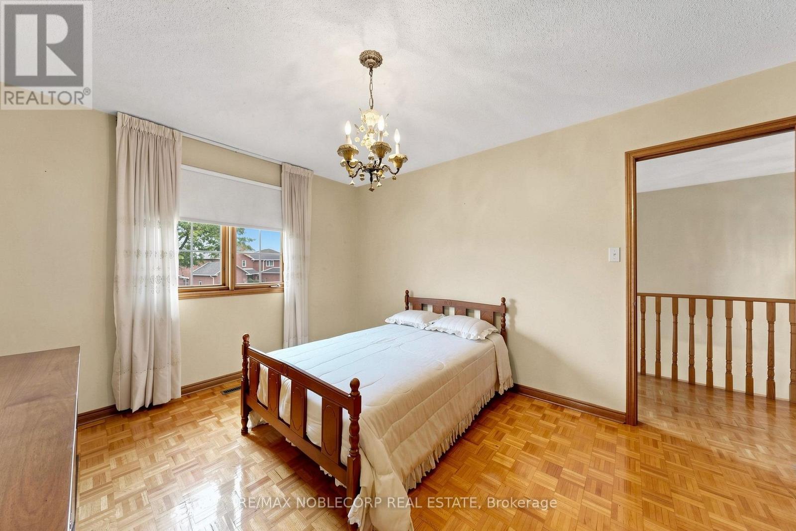 162 Venetian Crescent, Vaughan, ON photo 30