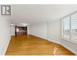 806 - 7460 Bathurst Street, Vaughan, ON L4J7K9 Photo 9