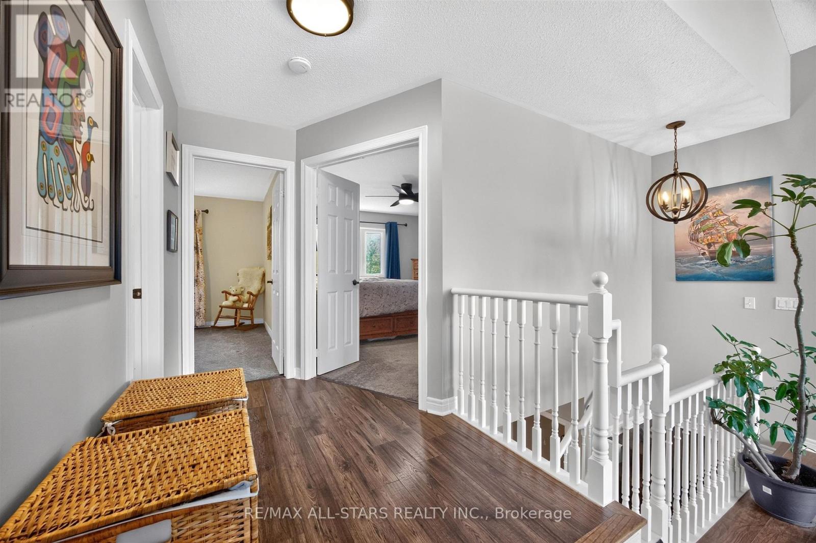 31 Country Lane, Barrie photo 17