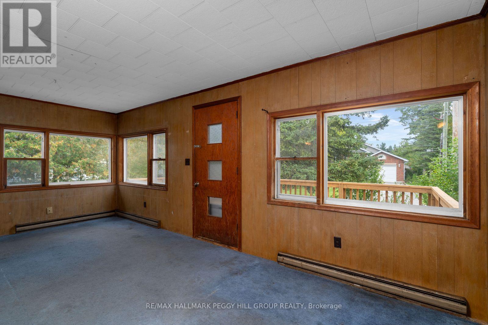 20 61st Street, Wasaga Beach photo 3