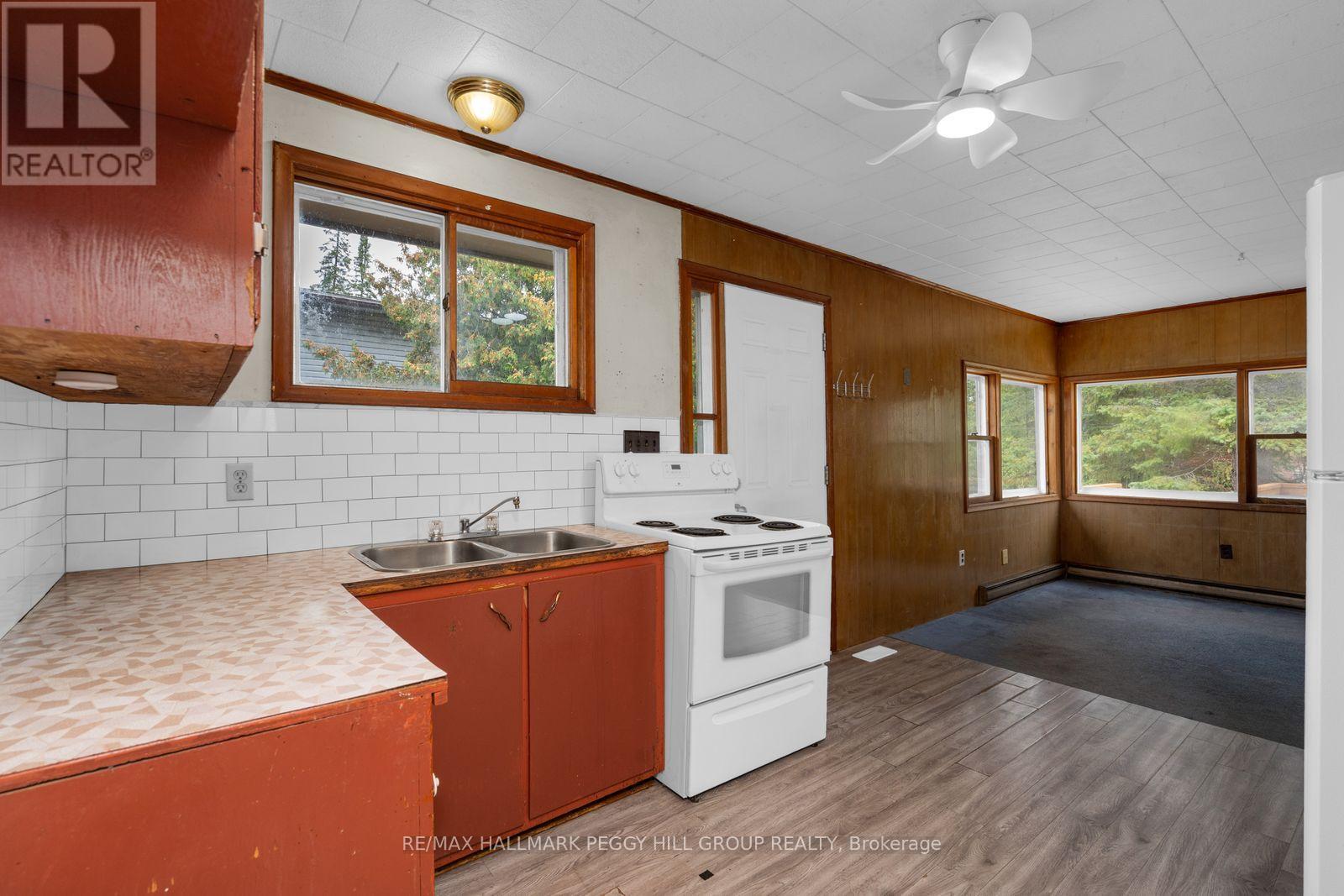 20 61st Street, Wasaga Beach photo 5
