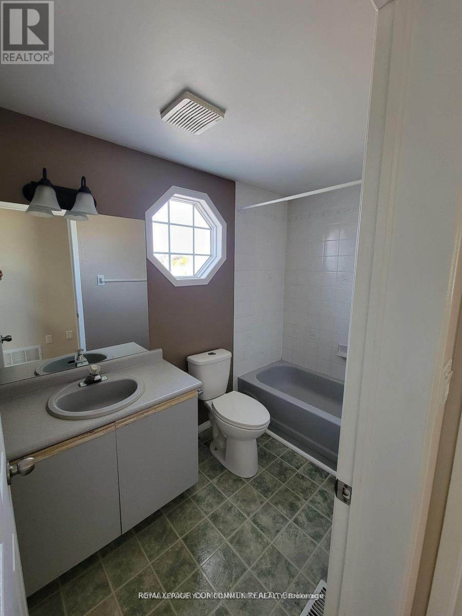 172 Churchland Drive, Barrie photo 11