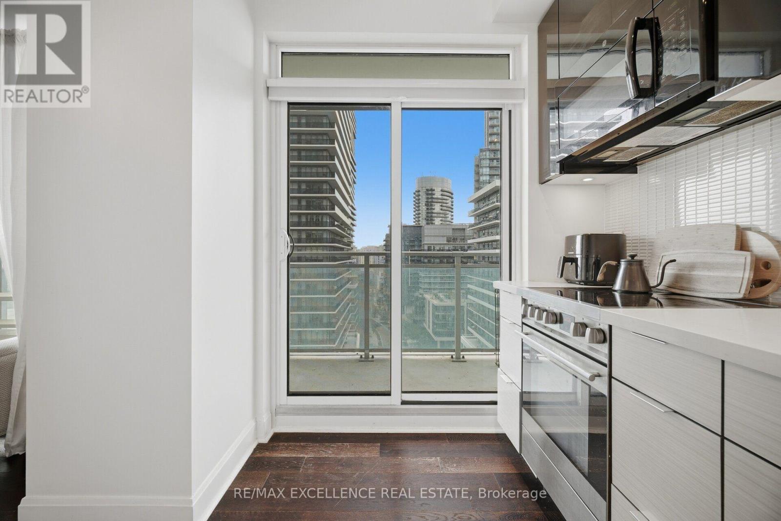 #1208 33 SHORE BREEZE DRIVE - 29