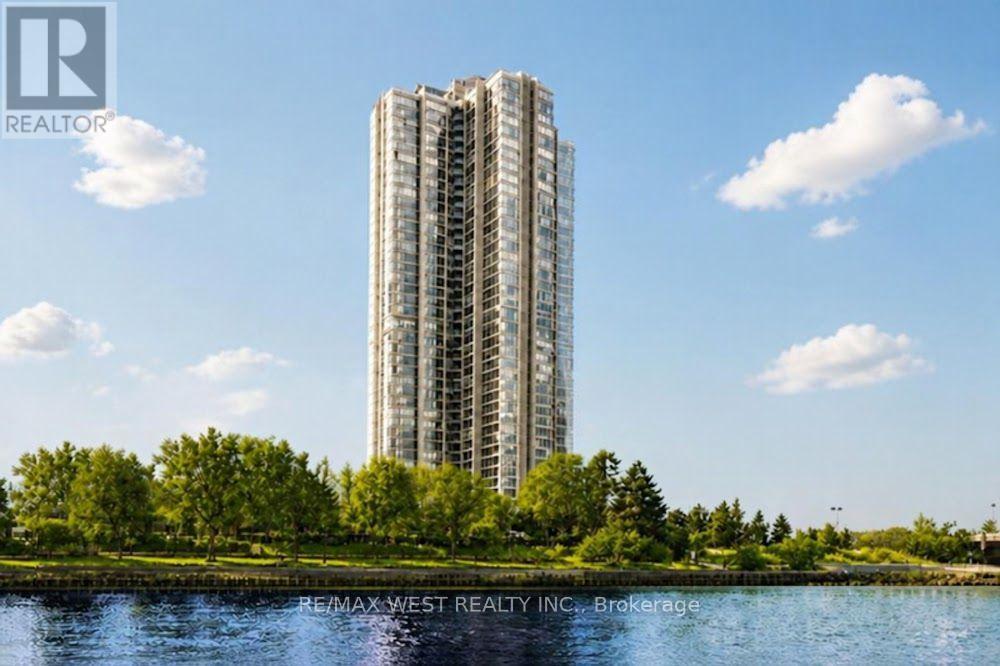 2009- 2045 Lake Shore Boulevard West, Toronto, ON photo 26