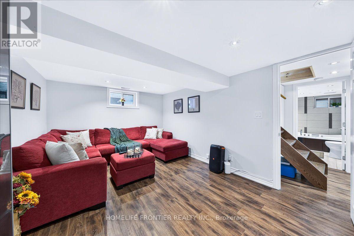 345 Windermere Avenue, Toronto, ON photo 31