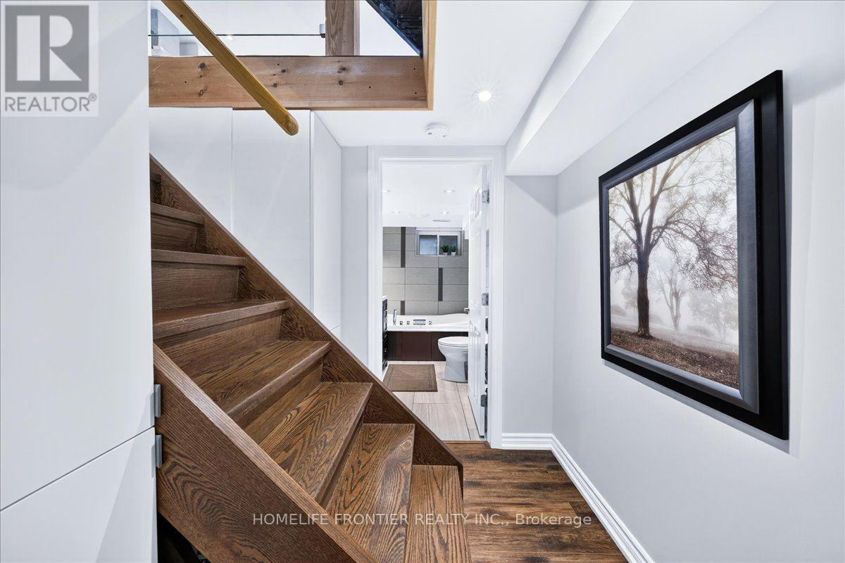 345 Windermere Avenue, Toronto, ON photo 33