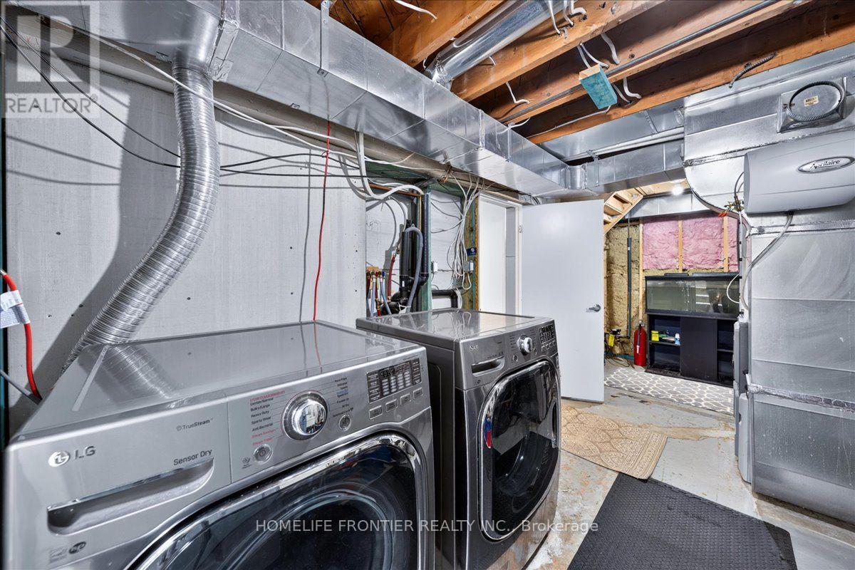 345 Windermere Avenue, Toronto, ON photo 36