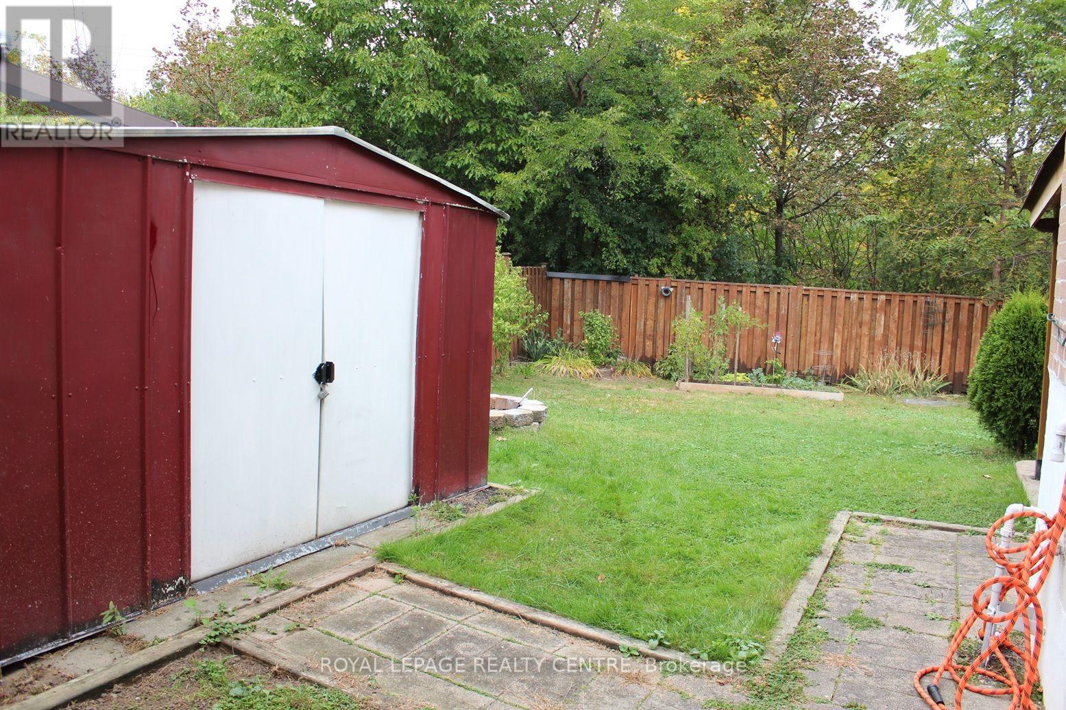 2385 PADSTOW CRESCENT - 31