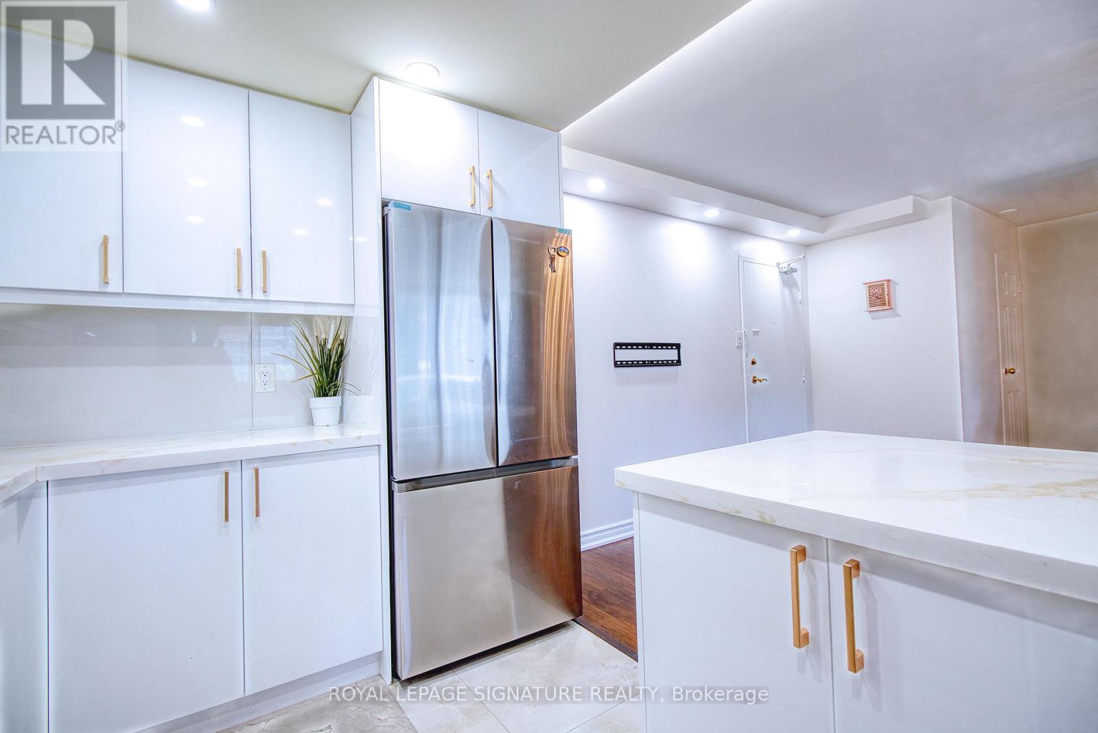 503 - 3590 KANEFF CRESCENT, Mississauga (Mississauga Valleys) — photo 8