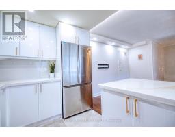 Bathroom - 503 - 3590 Kaneff Crescent, Mississauga, ON L5A3X3 Photo 8