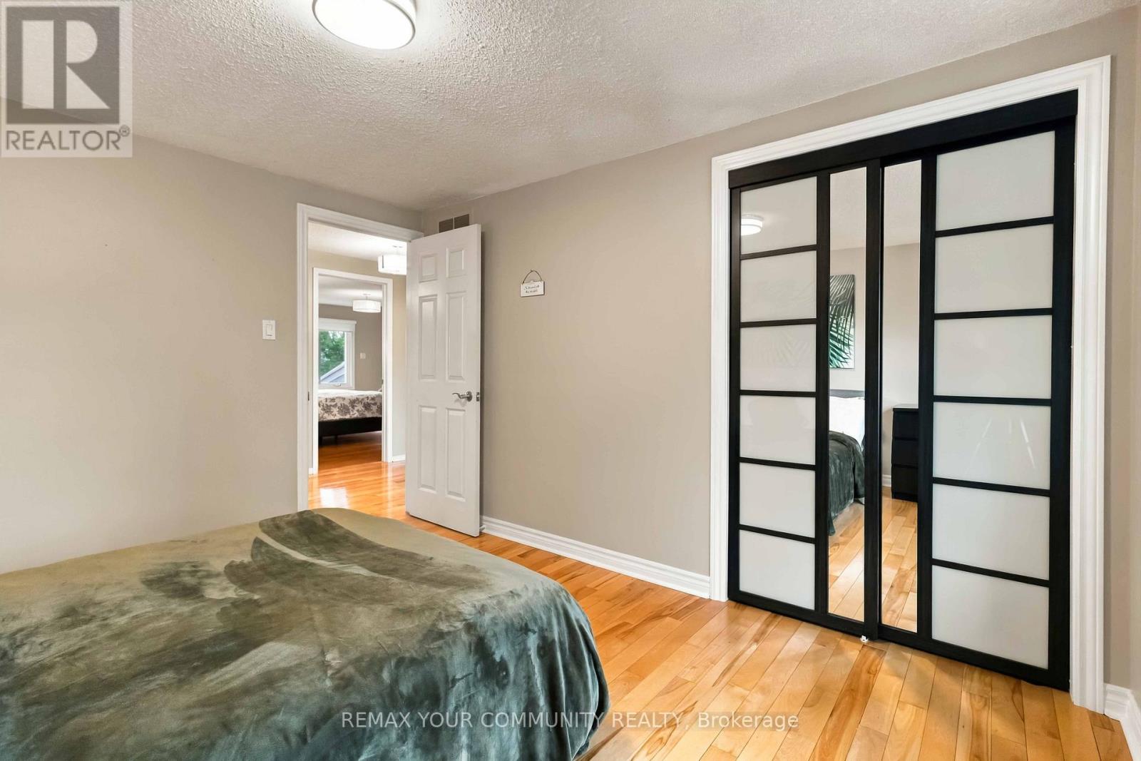 2332 FOLKWAY DRIVE - Image 31
