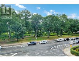 323 - 1830 Bloor Street W, Toronto, ON M6P0A2 Photo 20