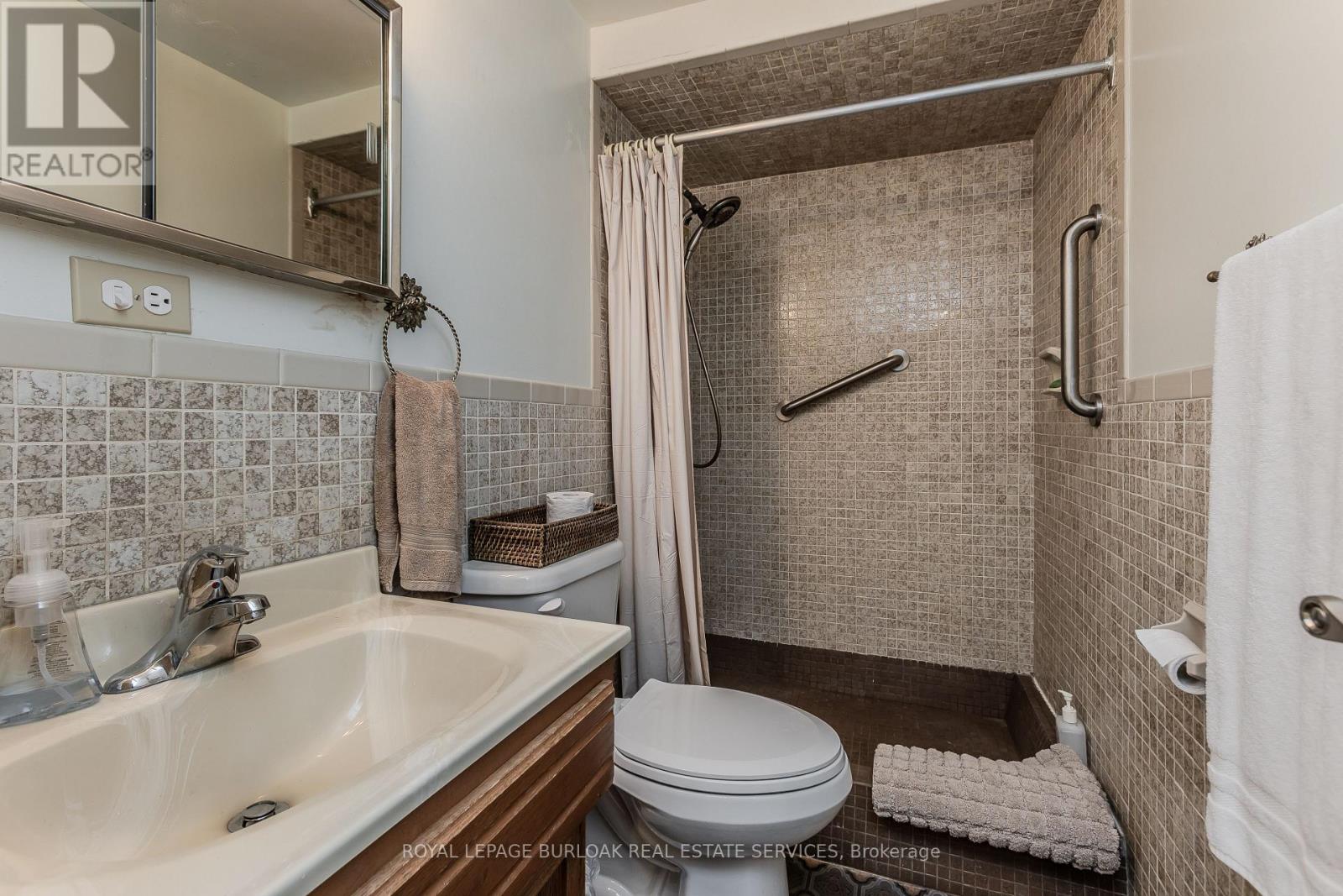 724 George Street, Burlington, ON photo 20