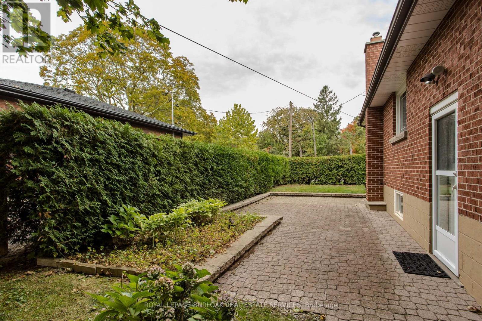 724 George Street, Burlington, ON photo 22