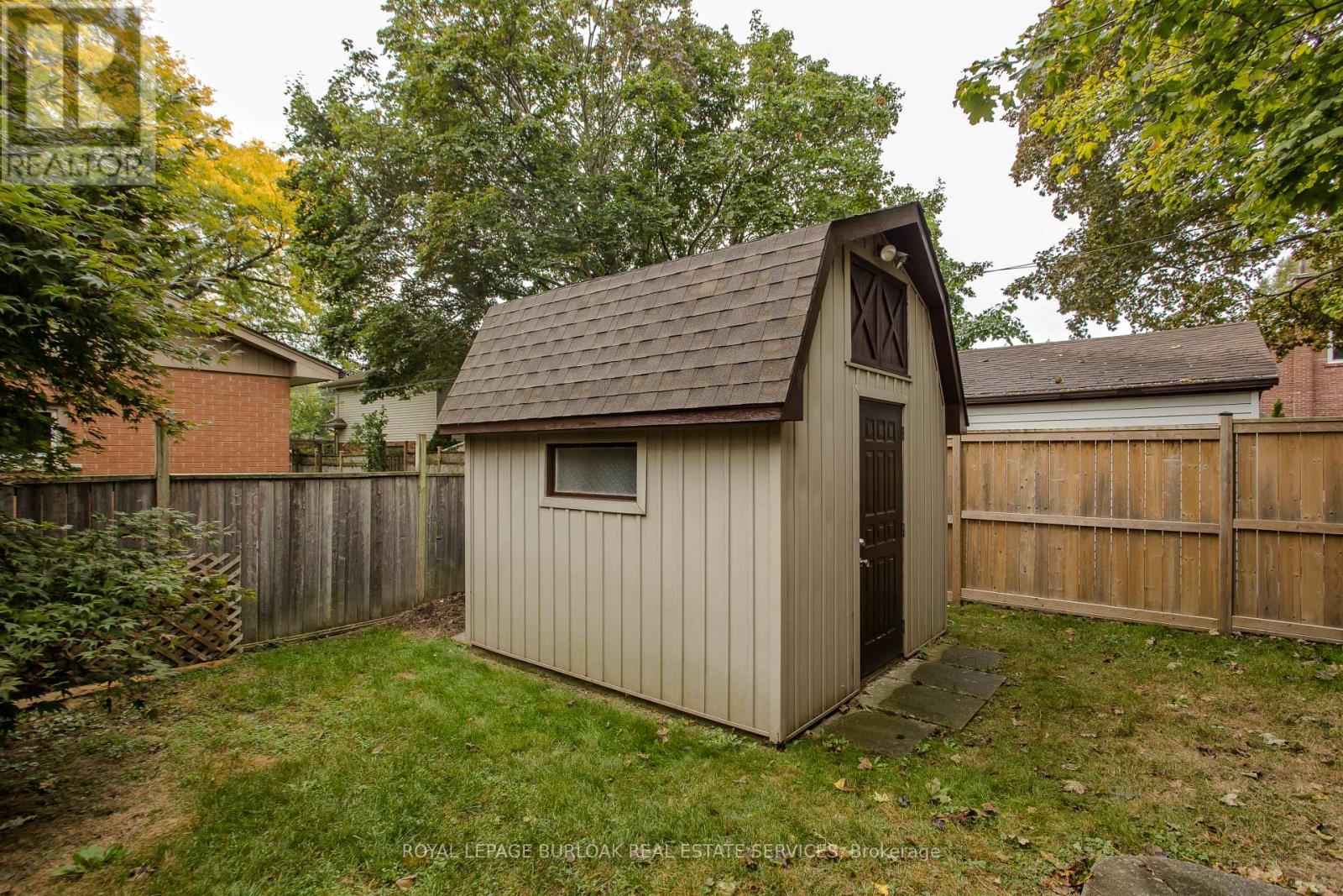 724 George Street, Burlington, ON photo 24