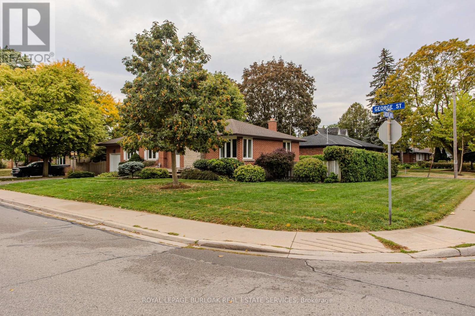 724 George Street, Burlington, ON photo 30