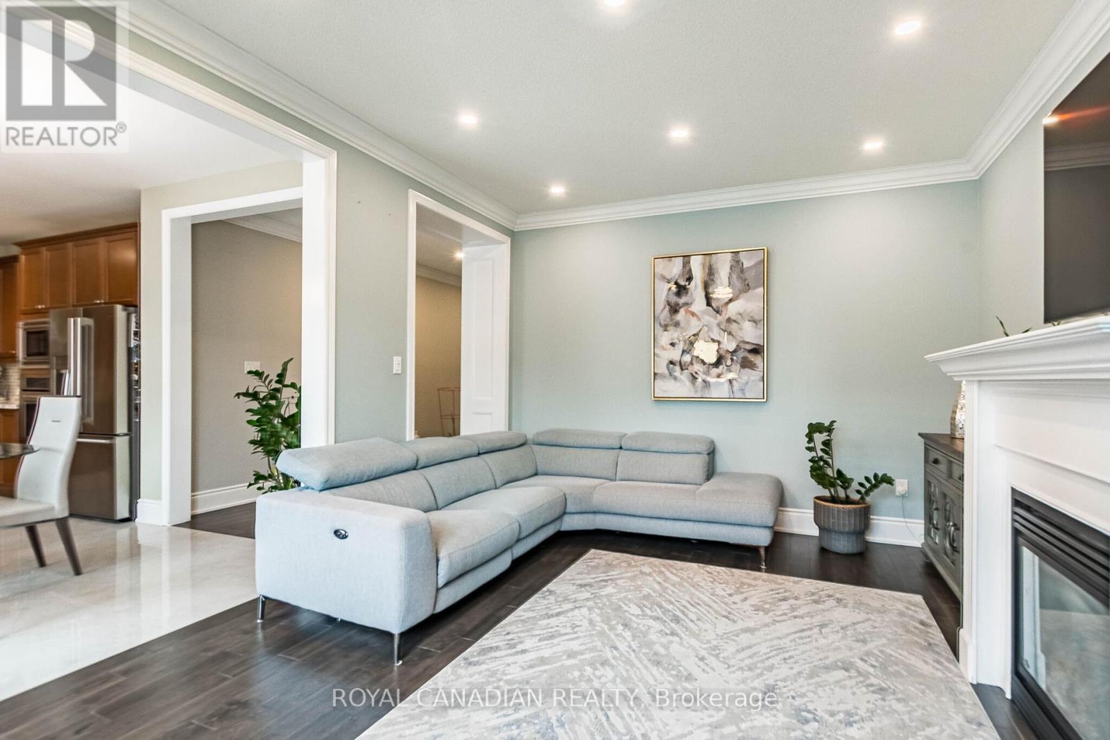 13 ISLAND GROVE, Brampton (Credit Valley) — photo 11