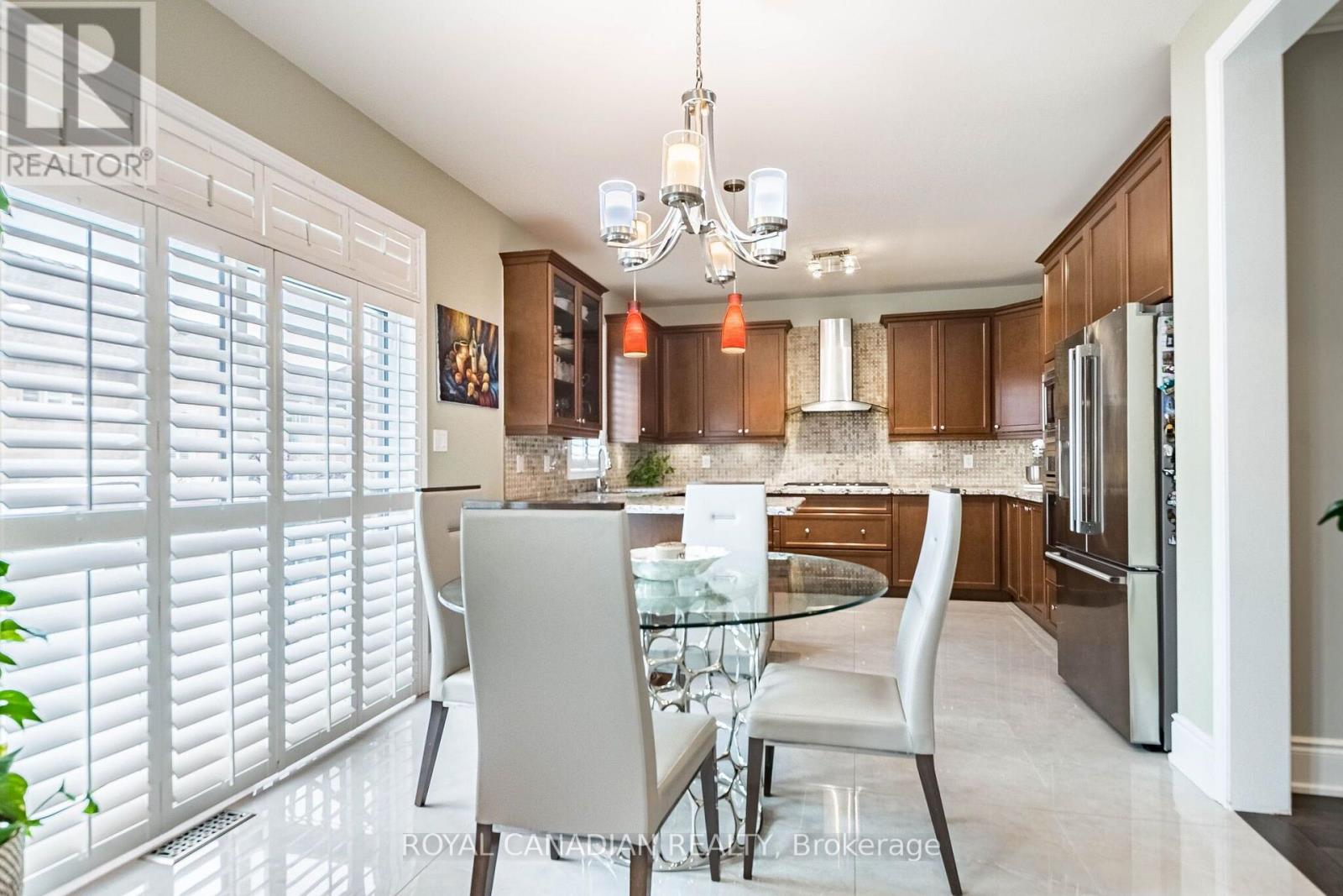 13 ISLAND GROVE, Brampton (Credit Valley) — photo 12