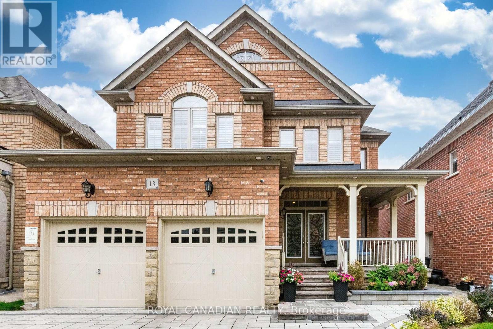 13 ISLAND GROVE, Brampton (Credit Valley) — photo 2